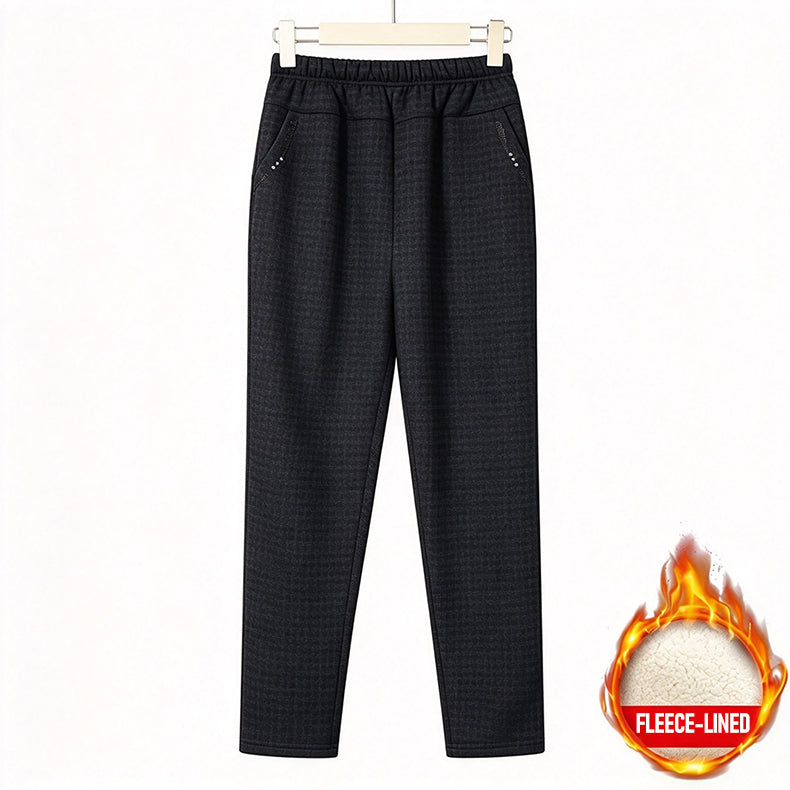 ☀️☀️ New women's trousers for winter—fleece-lined and thickened for warmth and cold protection; versatile striped or plaid styles perfect for any outing.