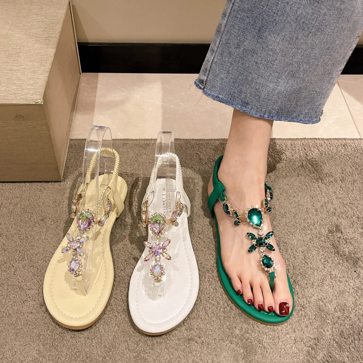 2026 Summer New Women's Rhinestone Decorated Flat Shoes