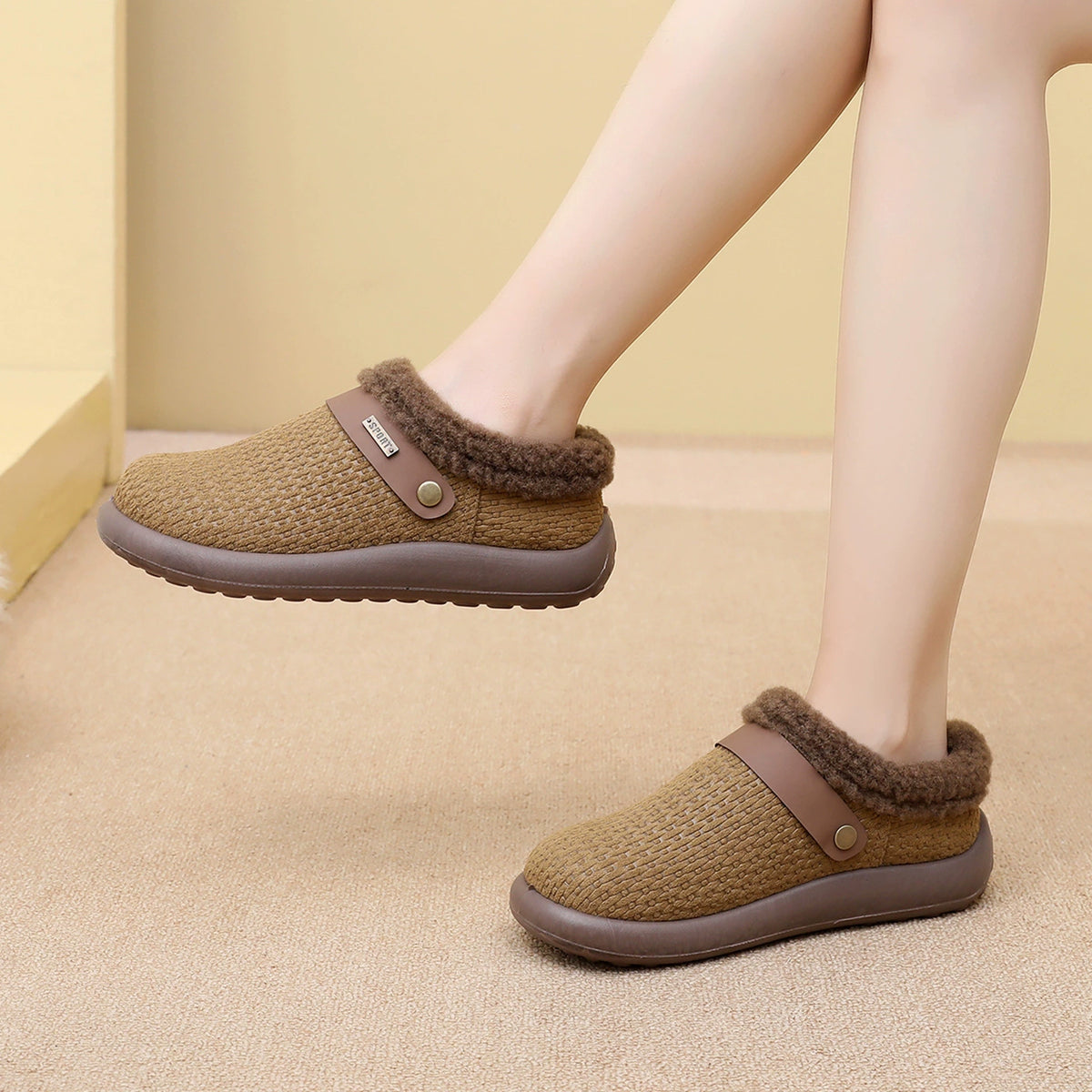 2026 winter new arrival: women's slip-on house slippers