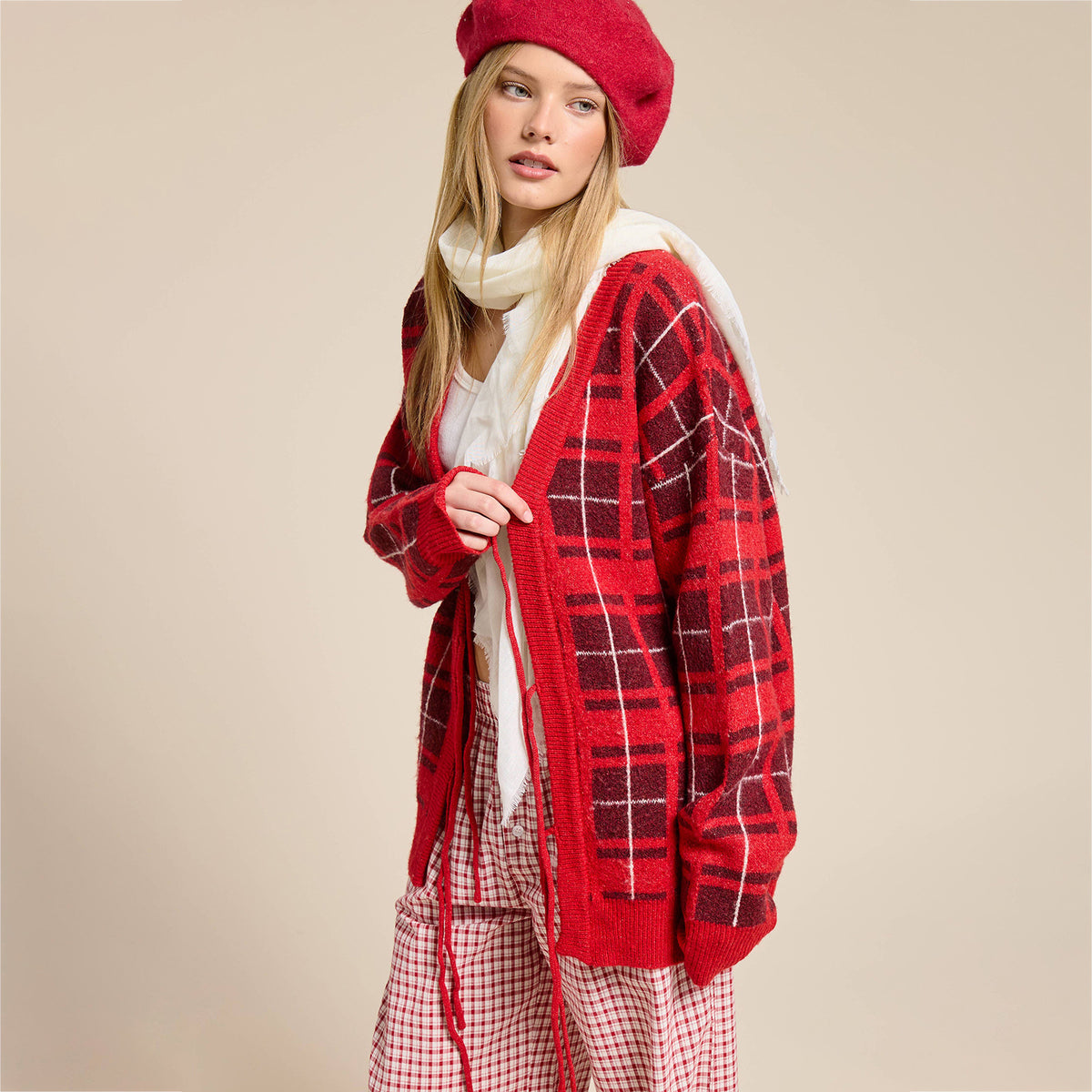 New Women's Long-Sleeve Knitted Cardigan for Autumn and Winter