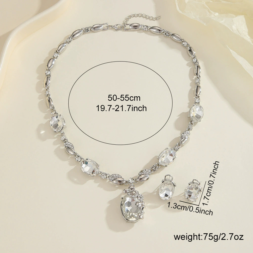 Stylish Oval Rhinestone Necklace and Earring Jewelry Set