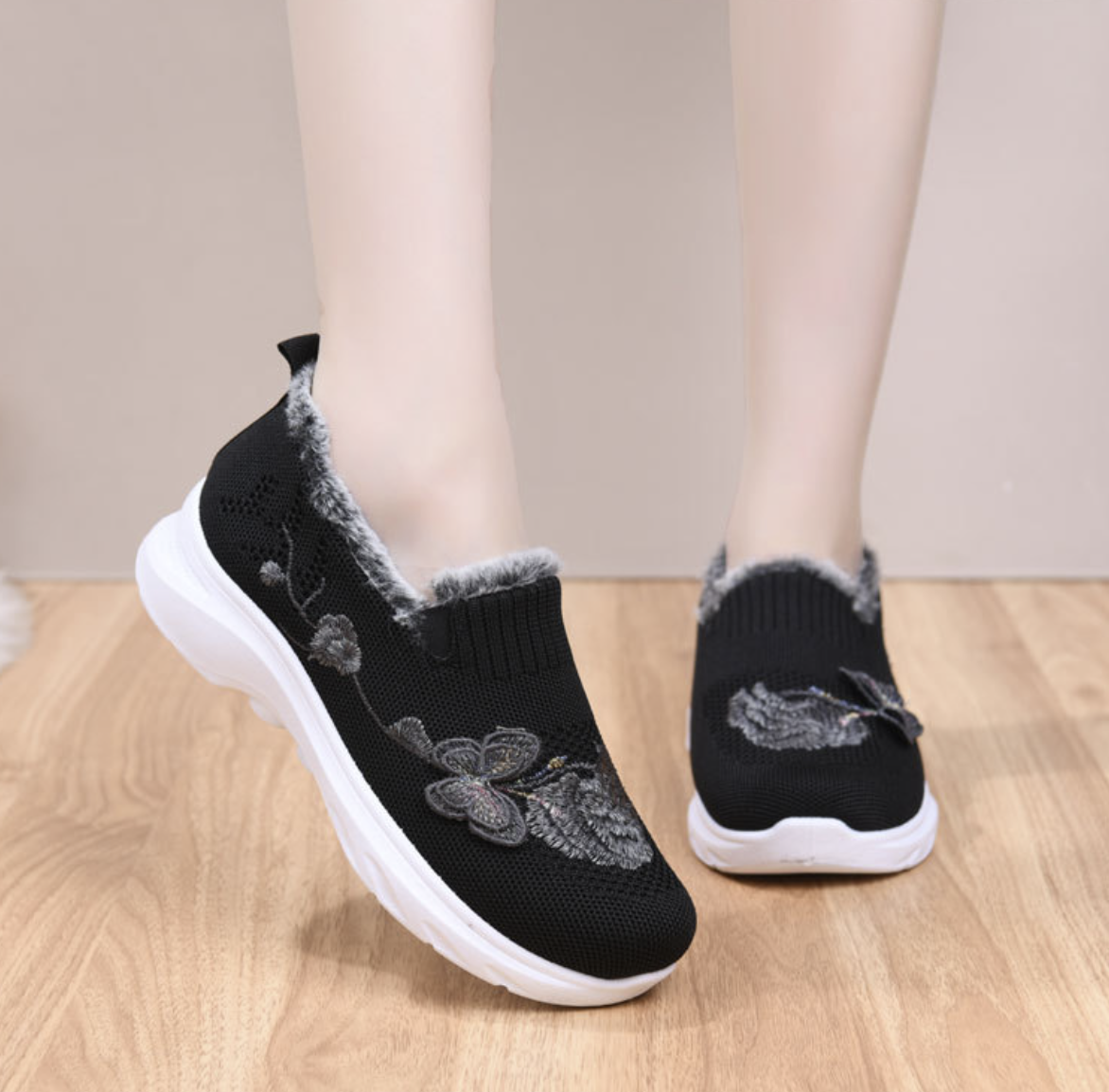 Women's Fleece-Lined Non-Slip Casual Sports Shoes for Winter